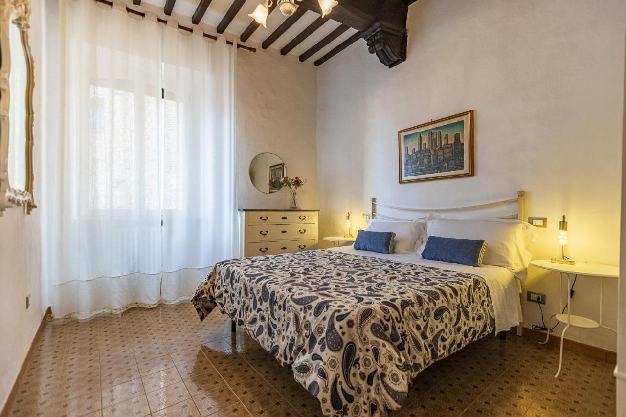Il Borgo Antico Apartamento San Gimignano Exterior foto